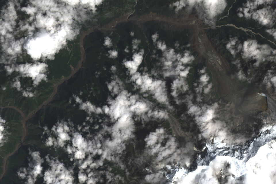 Imagem de satélite da região atingida pelas enchentes no Nepal em agosto de 2026